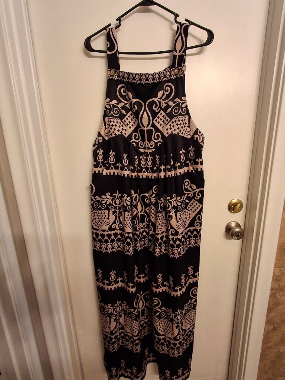 NoraCora Sleeveless Jumpsuit Size S Wide Leg geometric print with Button Straps.